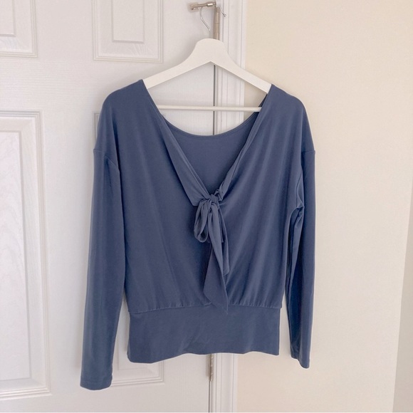 WHBM tie back top - Picture 3 of 6